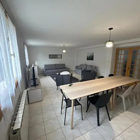 130m T4 Garden And Car Parks - Stade-eurexpo-lyon Apartment Meyzieu