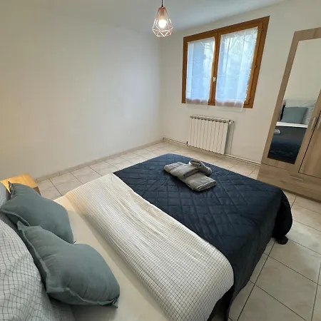 Apartment 130m T4 Garden And Car Parks - Stade-eurexpo-lyon